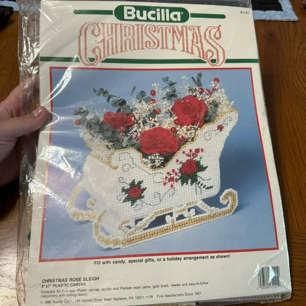 Vintage New in Package Bucilla Christmas Plastic Canvas Kit Floral Sleigh 1990